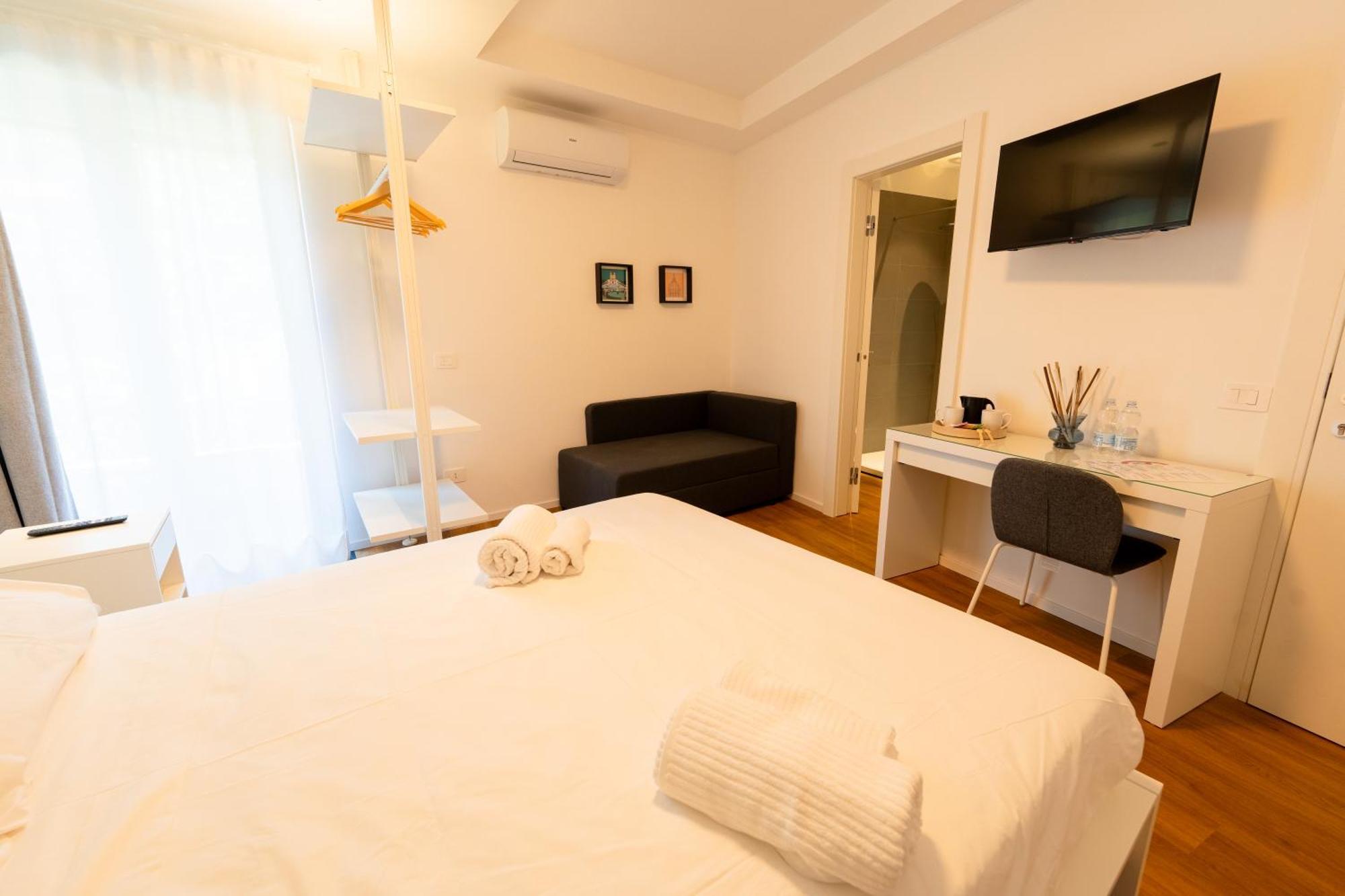 Near Vatican, Irnerio 47 Guest House Рим Экстерьер фото